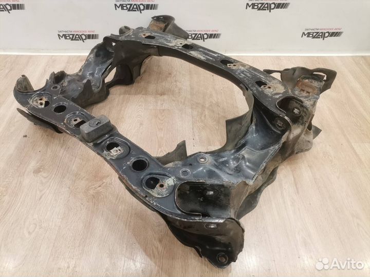 Подрамник передний Mercedes W221 w216 S CL 221