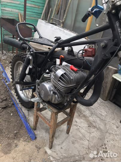 Мотоцикл CZ 125
