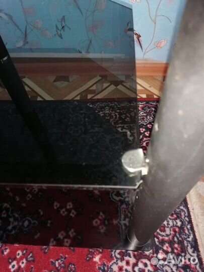 Тумба под телевизор