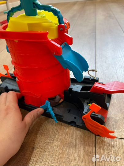 Hot wheels пожарная станция