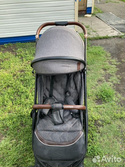 Прогулочная коляска luxmom