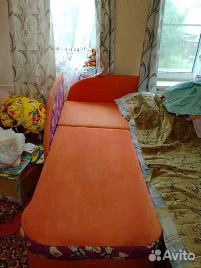 Детская кровать, диван