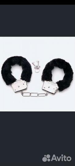Наручники с мехом. Игрушка
