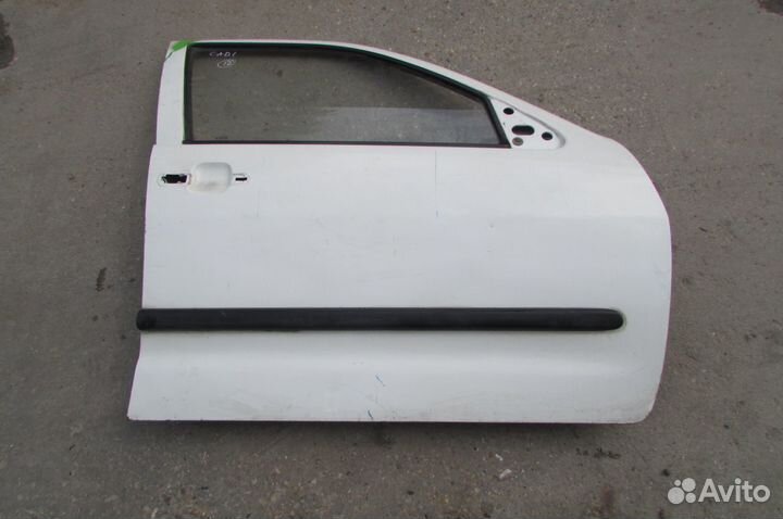 Дверь Фольксваген Кадди 2 / Caddy 2 в сборе