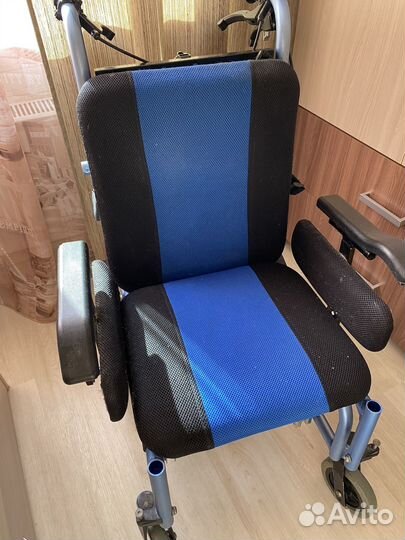 Инвалидная коляска