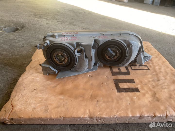 Chaser 100 фара левая