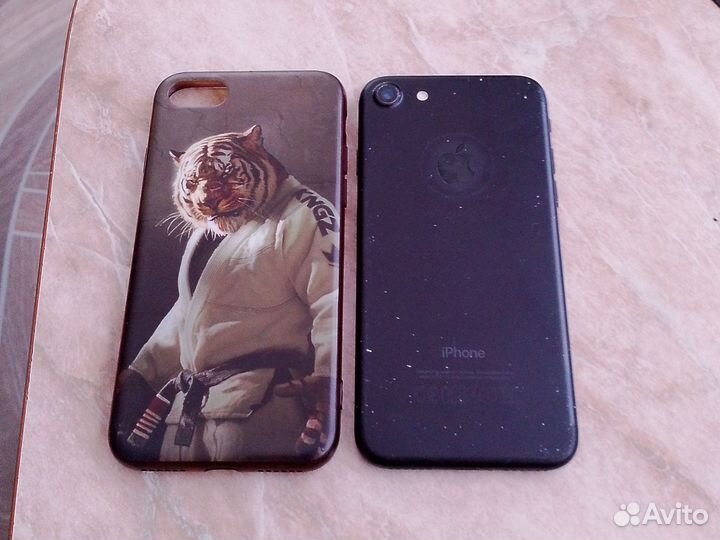 iPhone 7, 32 ГБ