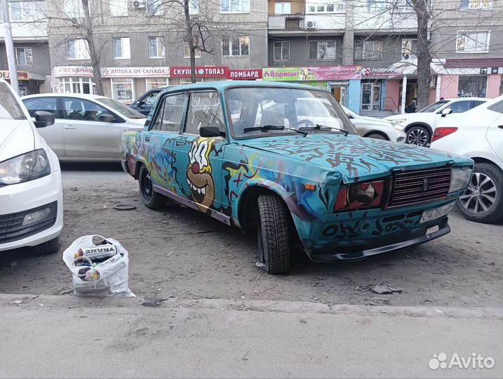 Роспись стен/машин (граффити/каллиграфия)