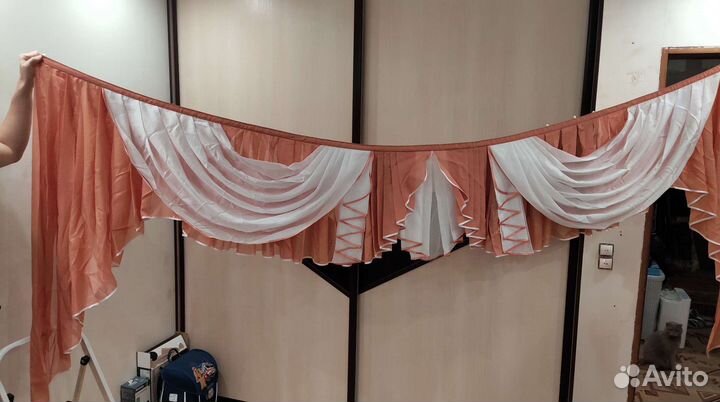 Ламбрекен 3м.длина сшит на заказ в отл. Состоянии