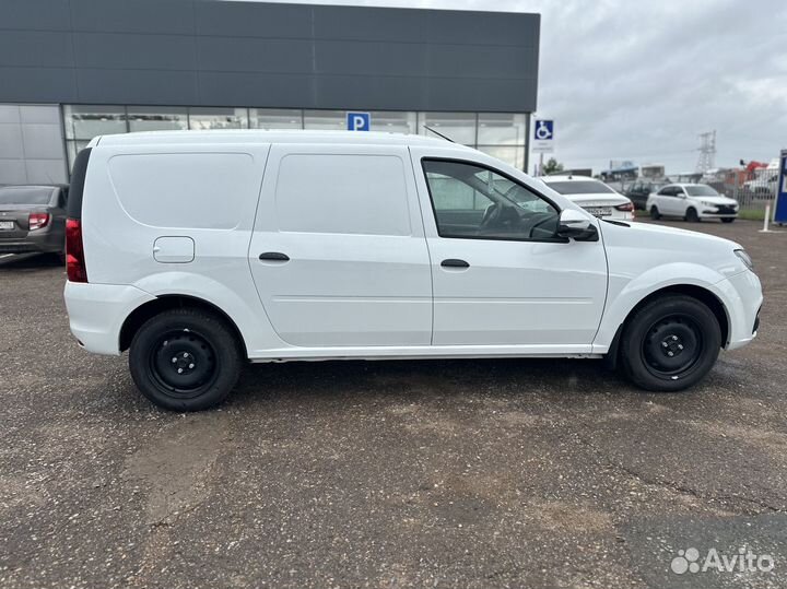 LADA Largus 1.6 МТ, 2024