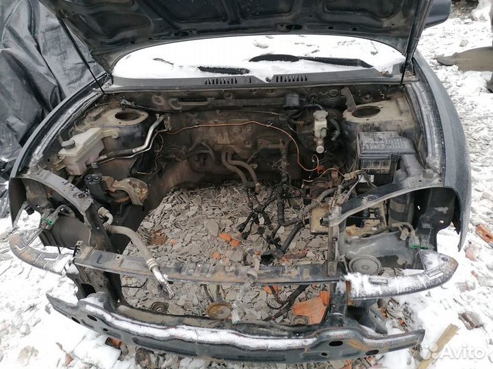 Передняя часть кузова Hyundai Santa-fe