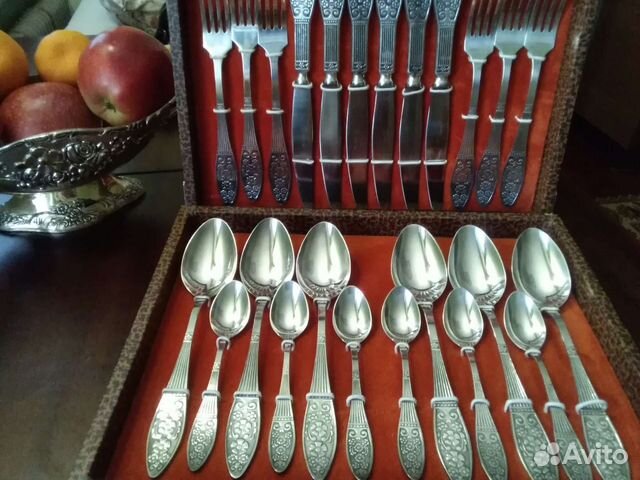 Мельхиоровый столовый набор СССР Ромашки. Винтаж