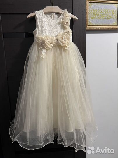 Платья нарядные для девочки