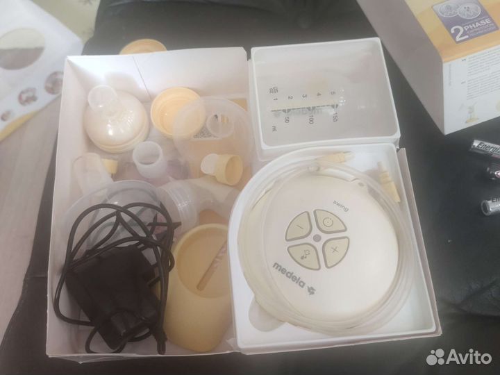 Молокоотсос medela электрический