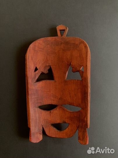 Маска сувенир из Африки