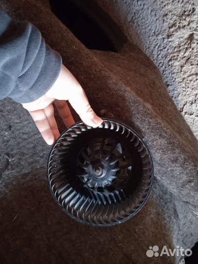 Электровентилятор отопителя