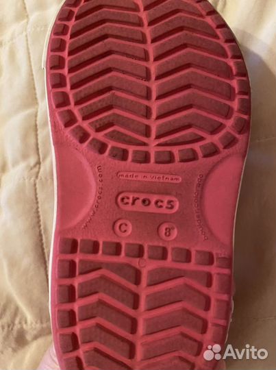 Босоножки для девочки Crocs