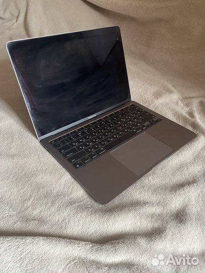 Apple MacBook air 13 2020 m1