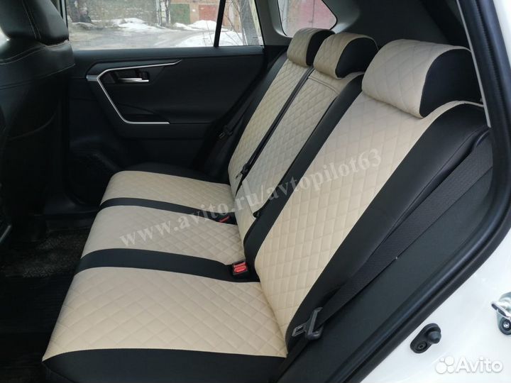 Автомобильные чехлы на Toyota Rav-4 (2019+)