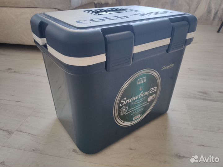 Термоконтейнер (сумка-холодильник) 20л пластиковый