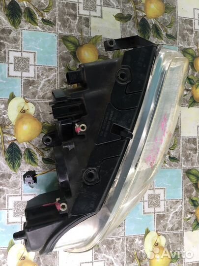 Volkswagen passat b5 фарa