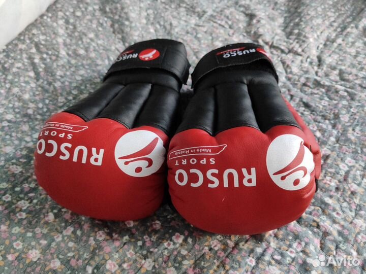 Перчатки для рукопашного боя