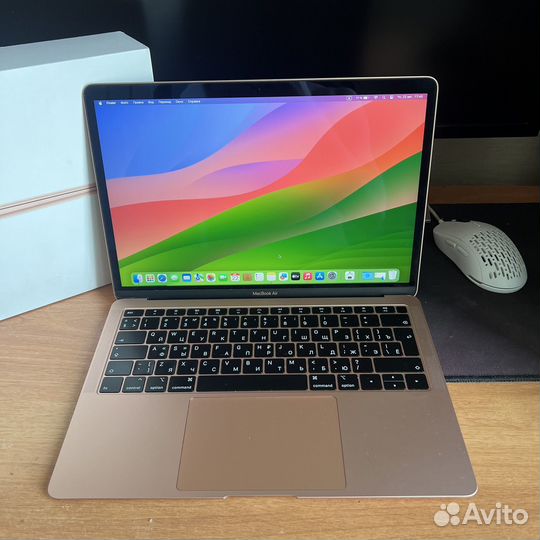 MacBook Air 13 2019 i5