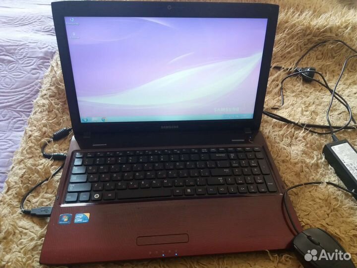 Ноутбук Samsung NP-R580H