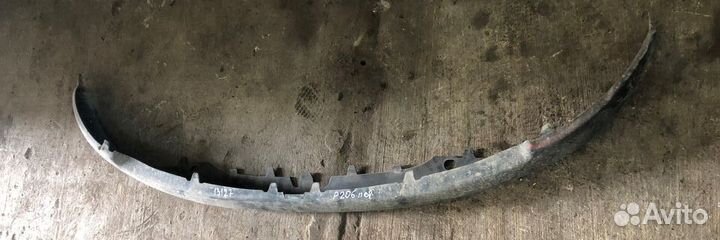 Накладка переднего бампера Пежо 206