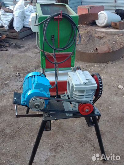 Дробилка для зерна