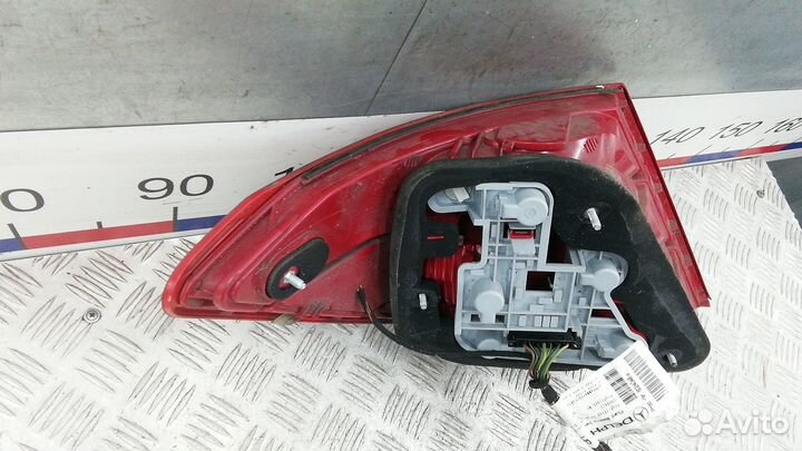 Фонарь задний правый Mercedes-Benz C-Class