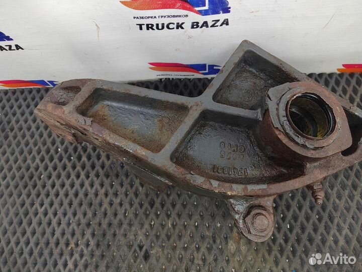 2026649 Кронштейн энергоаккумулятора правый