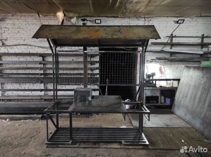 Мангал с печью под казан и крышей