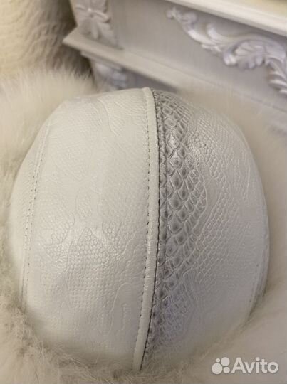 Шапка зимняя новая