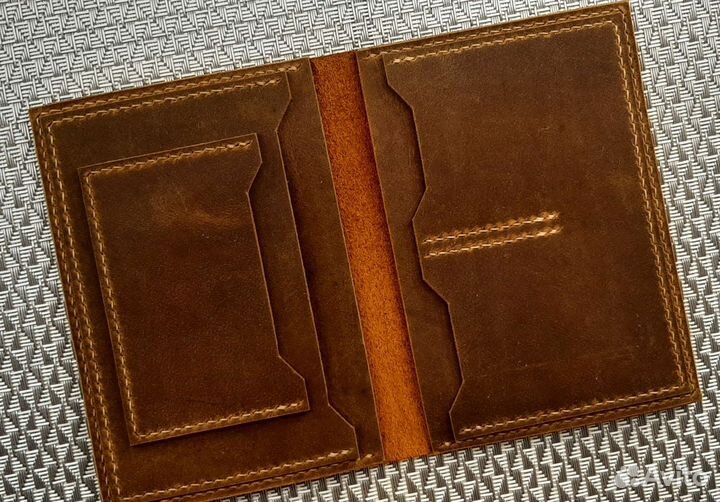 Бумажник кожаный