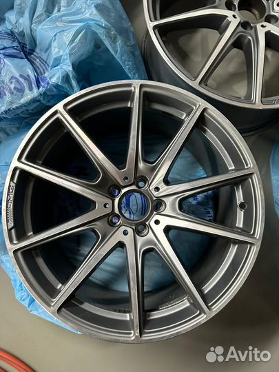 Диски литые AMG R20