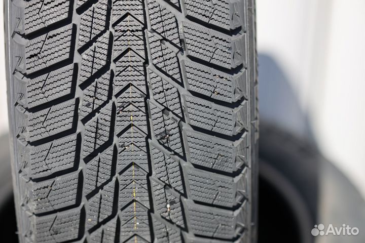 Nexen Winguard Ice Plus 195/55 R15