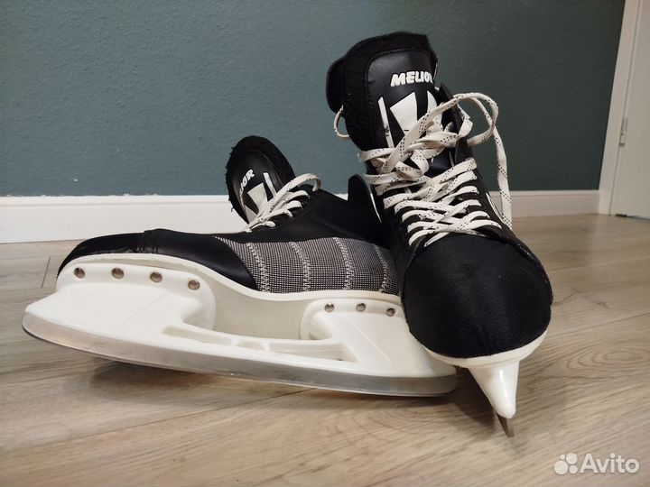 Коньки хоккейные 45 размер