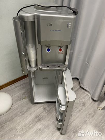 Кулер с холодильником