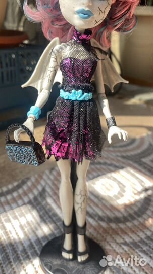 Monster high венера рошель zombie shake