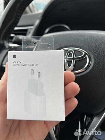 Оригинальный зарядный адаптер Apple для iPhone