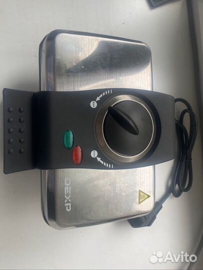 Электрическая вафельница