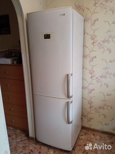 Холодильник LG Total No Frost Б.У