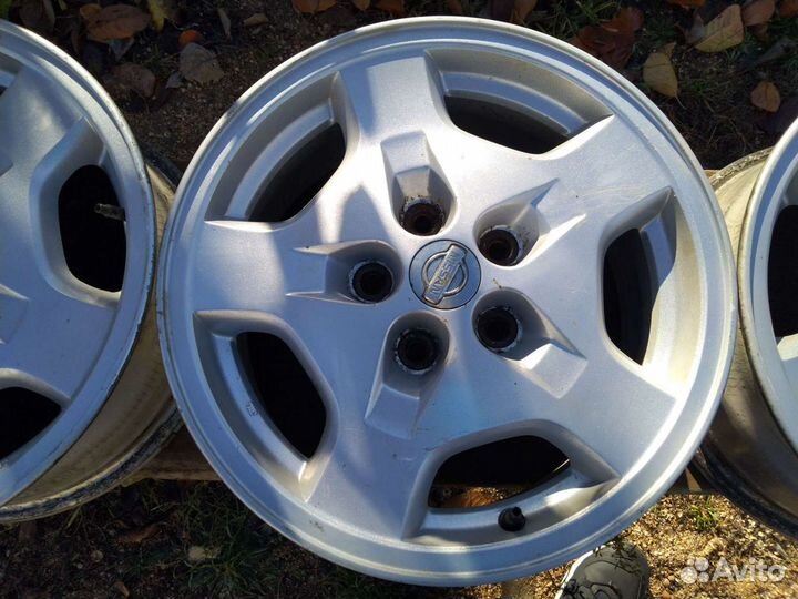 Диск литые r16