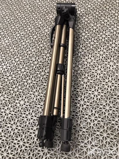 Штатив для фотоаппарата 3750