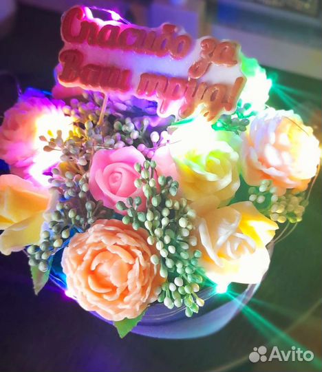 Букет из пенных роз