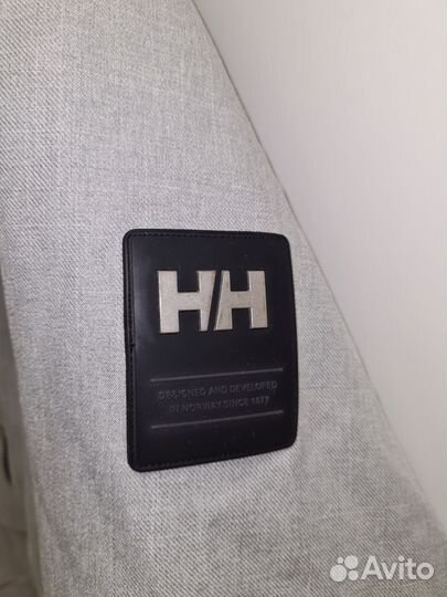 Пуховик Helly Hansen женский L