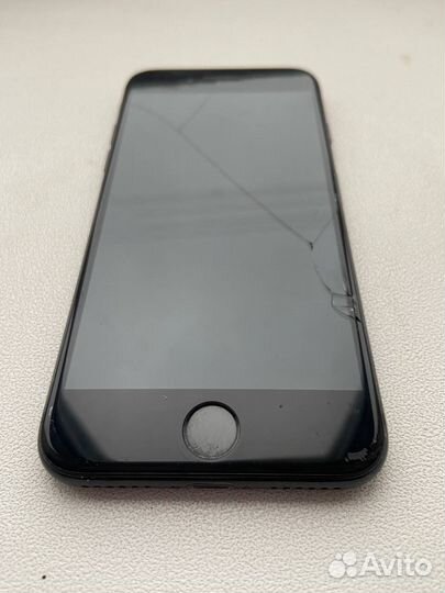 Телефон iPhone 7 32gb