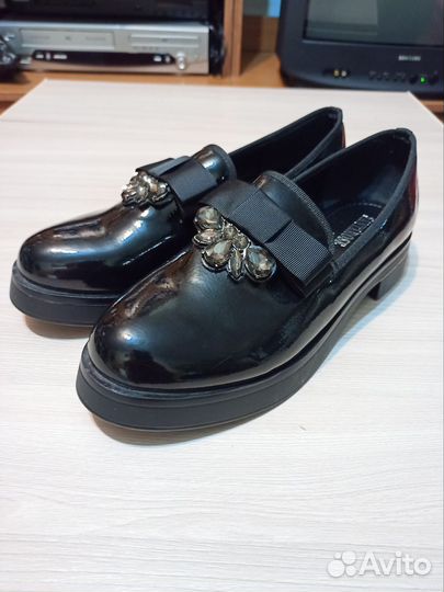 Лоферы (туфли) женские 40 размер