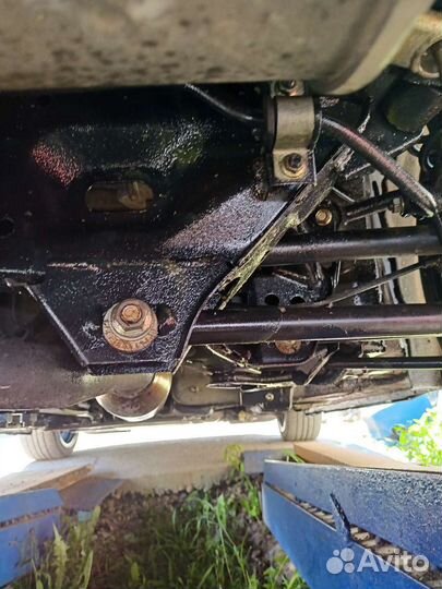 Обработка дна автомобиля